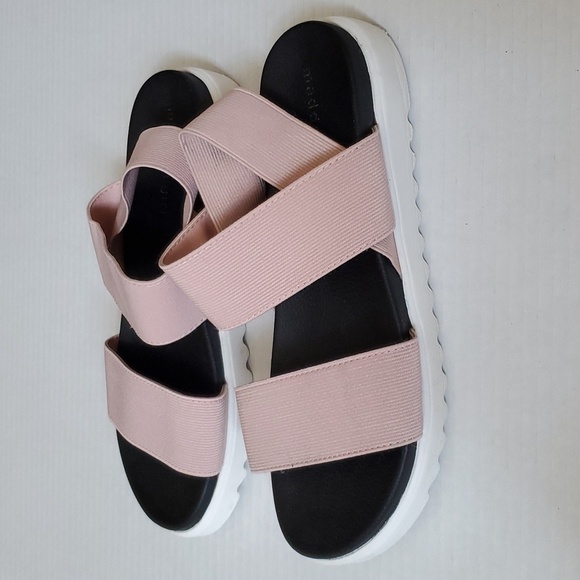 Madden Girl Sandals sz 6.5 - Picture 1 of 8